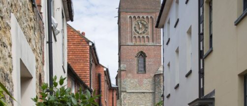 Es uno de los pueblos m&aacute;s bonitos de Inglaterra: est&aacute; lleno de tiendas de antig&uuml;edades y mercadillos secretos