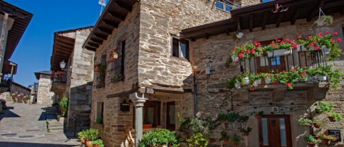 El lago m&aacute;s grande de Espa&ntilde;a est&aacute; en esta villa medieval zamorana: es perfecta para una escapada de fin de semana