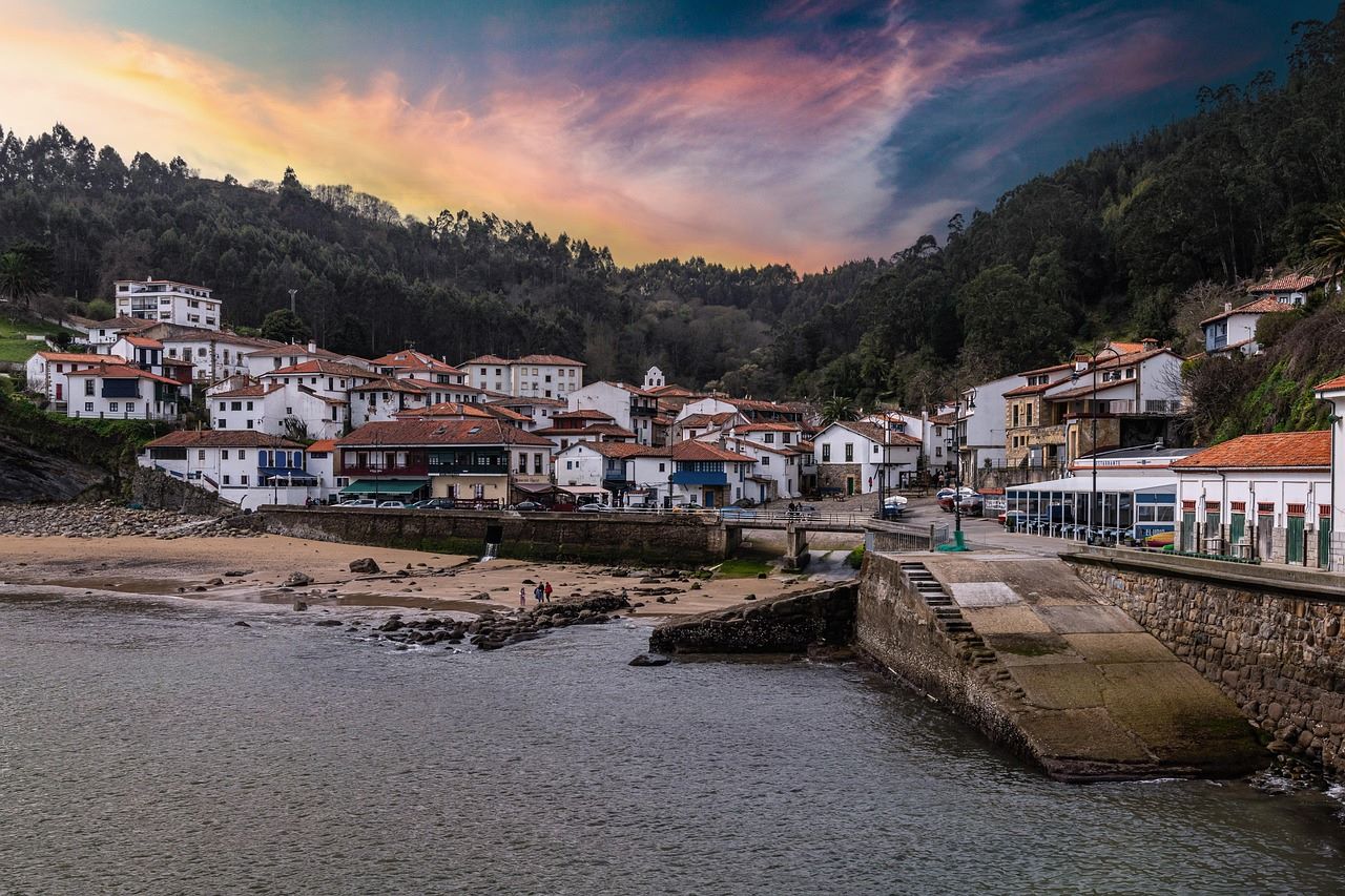 descubre-tazones-el-pueblo-m-s-bonito-de-asturias