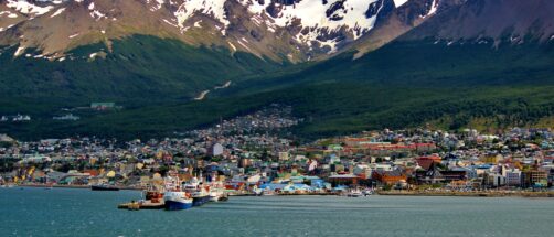 Esta es la ciudad donde termina el mundo: un destino precioso entre hielo y mar