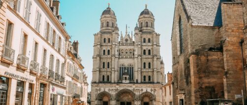 Ni Par&iacute;s ni Lyon, esta es la ciudad francesa ideal para viajar sin prisas, comer bien y pasear mucho