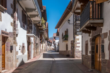 Uno de los carnavales más antiguos de Europa está en este pueblo del norte con mucho encanto