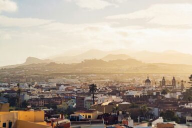 Esta ciudad es Patrimonio de la Humanidad por un motivo muy curioso: está en Canarias y fue capital de Tenerife