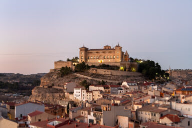 Es el pueblo más bonito y desconocido de Aragón: está en la ruta del tambor y promete una Semana Santa diferente