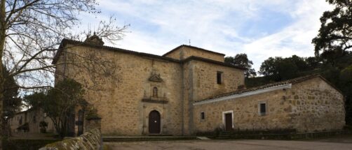El pueblo m&aacute;s bonito de Extremadura oculta el convento m&aacute;s peque&ntilde;o del mundo: es perfecto para una escapada relajante