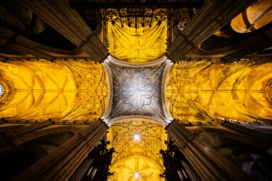 Sevilla 2026: Una escapada inteligente entre el azahar, la tradici&oacute;n y la tecnolog&iacute;a de vanguardia