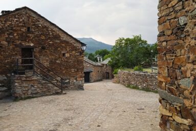 Los pueblos más auténticos están en Guadalajara: parecen de cuento y son perfectos para desconectar