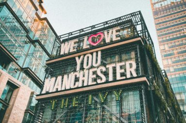 Te descubrimos la ciudad inglesa que puede hacerle sombra a Londres