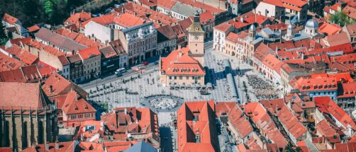 Gu&iacute;a de Brasov: castillos, historia y planes para un viaje diferente en Transilvania, m&aacute;s all&aacute; de Dr&aacute;cula