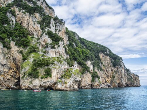 La ruta de senderismo m&aacute;s bonita de Cantabria: un faro espectacular, acantilados y el pueblo de las anchoas