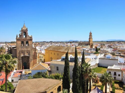 Este es el pueblo de Sevilla con m&aacute;s duende: es encantador y su potaje gitano tiene fama mundial