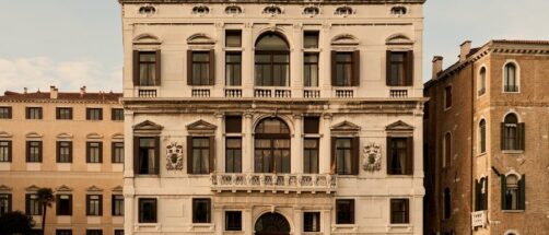 Este es el hotel m&aacute;s bonito de Venecia: un palazzo del siglo XVI convertido en el refugio favorito del lujo silencioso