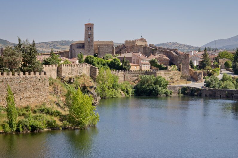 Los mejores planes para un San Isidro en Madrid: la casa del santo, pueblos pintorescos y las delicias m&aacute;s castizas