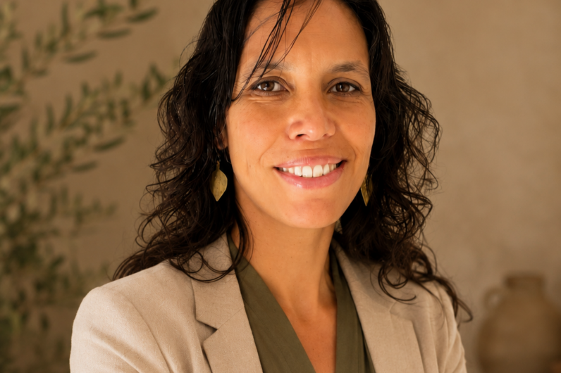 Mar&iacute;a Rond&oacute;n: &laquo;No basta con conservar los destinos, tambi&eacute;n hay que mejorarlos&raquo;