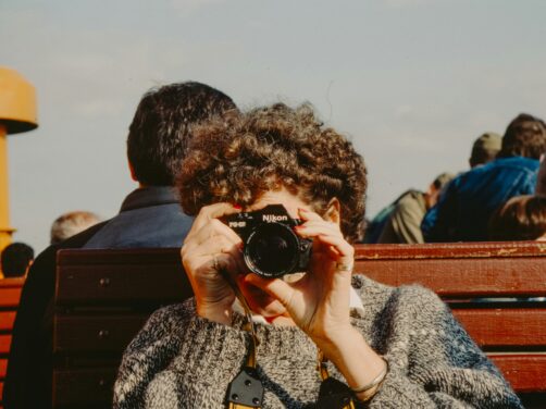 Olv&iacute;date del m&oacute;vil: el revival de las c&aacute;maras digitales para fotografiar tus vacaciones