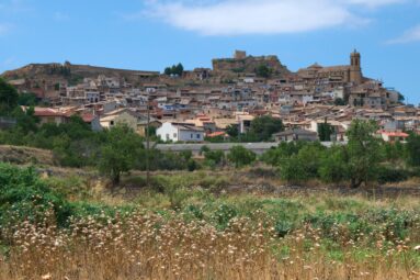 Ruta por los pueblos más bonitos del Matarraña: paisajes únicos y tesoros góticos en la Toscana de Teruel