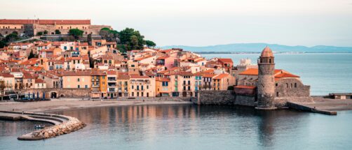Este pueblo de Francia parece un cuadro y est&aacute; a solo dos horas de Espa&ntilde;a: aqu&iacute; muri&oacute; un gran poeta