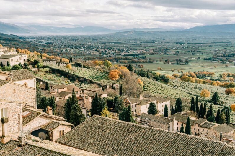 La regi&oacute;n de Italia que merece un viaje en oto&ntilde;o y que muchos siguen confundiendo con la Toscana