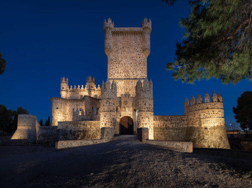 Ruta por los pueblos m&aacute;s bonitos de Toledo: tesoros visigodos, castillos se&ntilde;oriales y gui&ntilde;os quijotescos