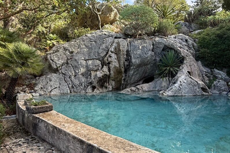Este jard&iacute;n de Mallorca te har&aacute; amar a&uacute;n m&aacute;s el Mediterr&aacute;neo: lo cre&oacute; una famosa paisajista