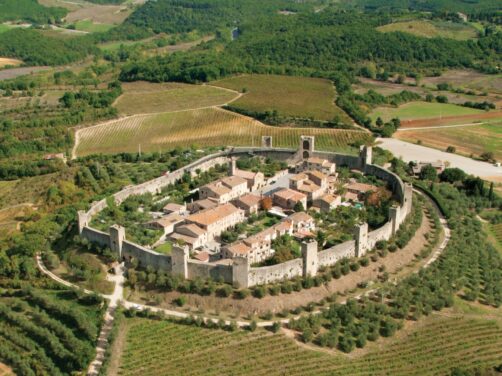 El secreto mejor guardado de la Toscana es este pueblo medieval que inspir&oacute; a Dante: es de cuento y est&aacute; muy cerca de Siena