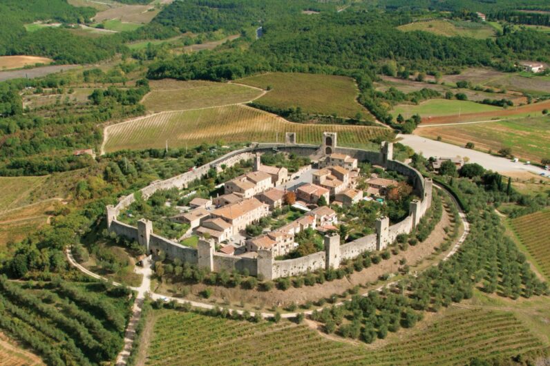El secreto mejor guardado de la Toscana es este pueblo medieval que inspir&oacute; a Dante: es de cuento y est&aacute; muy cerca de Siena