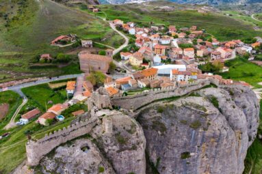 El pueblo de La Rioja del que nadie te hab&iacute;a hablado y es el mejor destino rural para el oto&ntilde;o